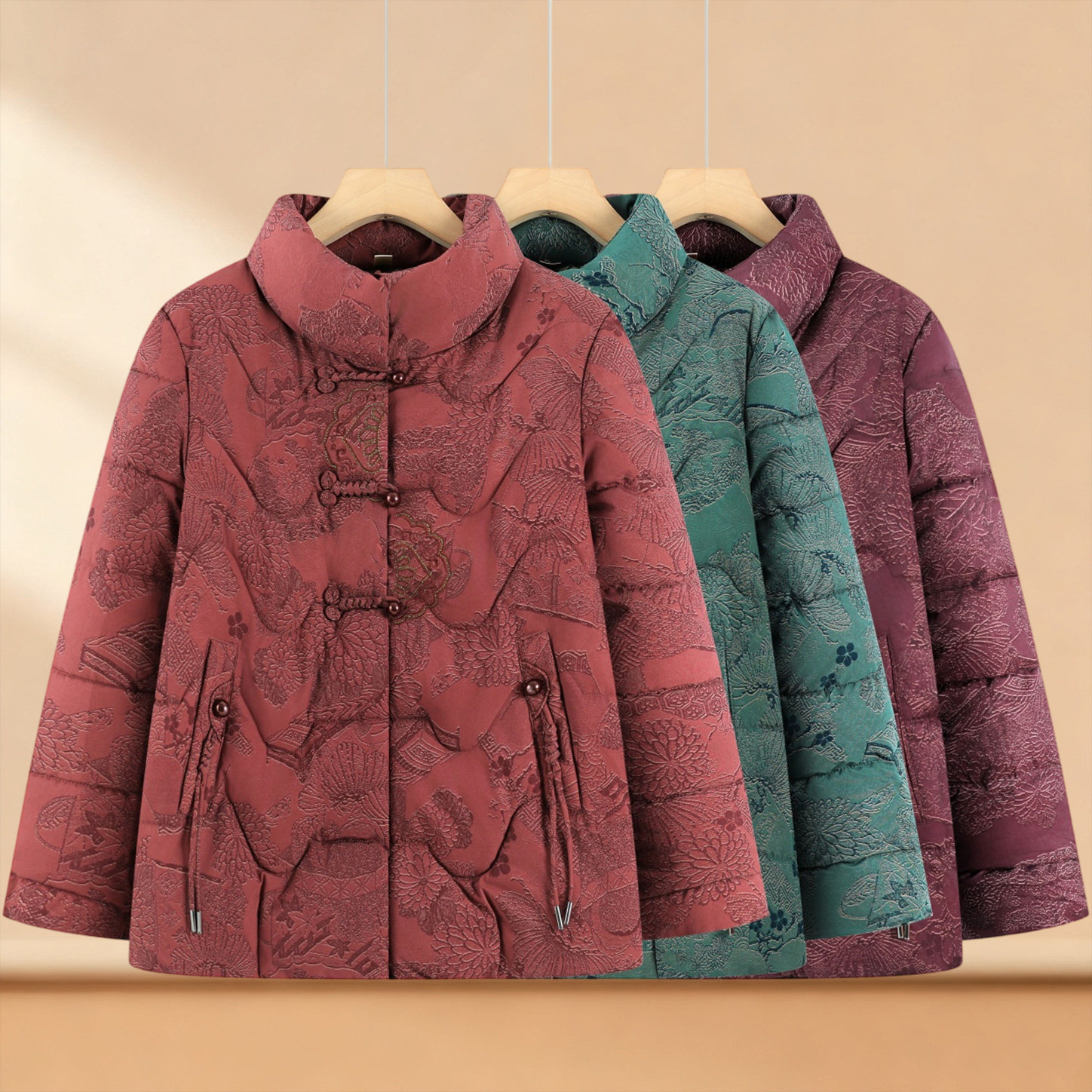 奶奶冬装立领绣花棉服两件套
