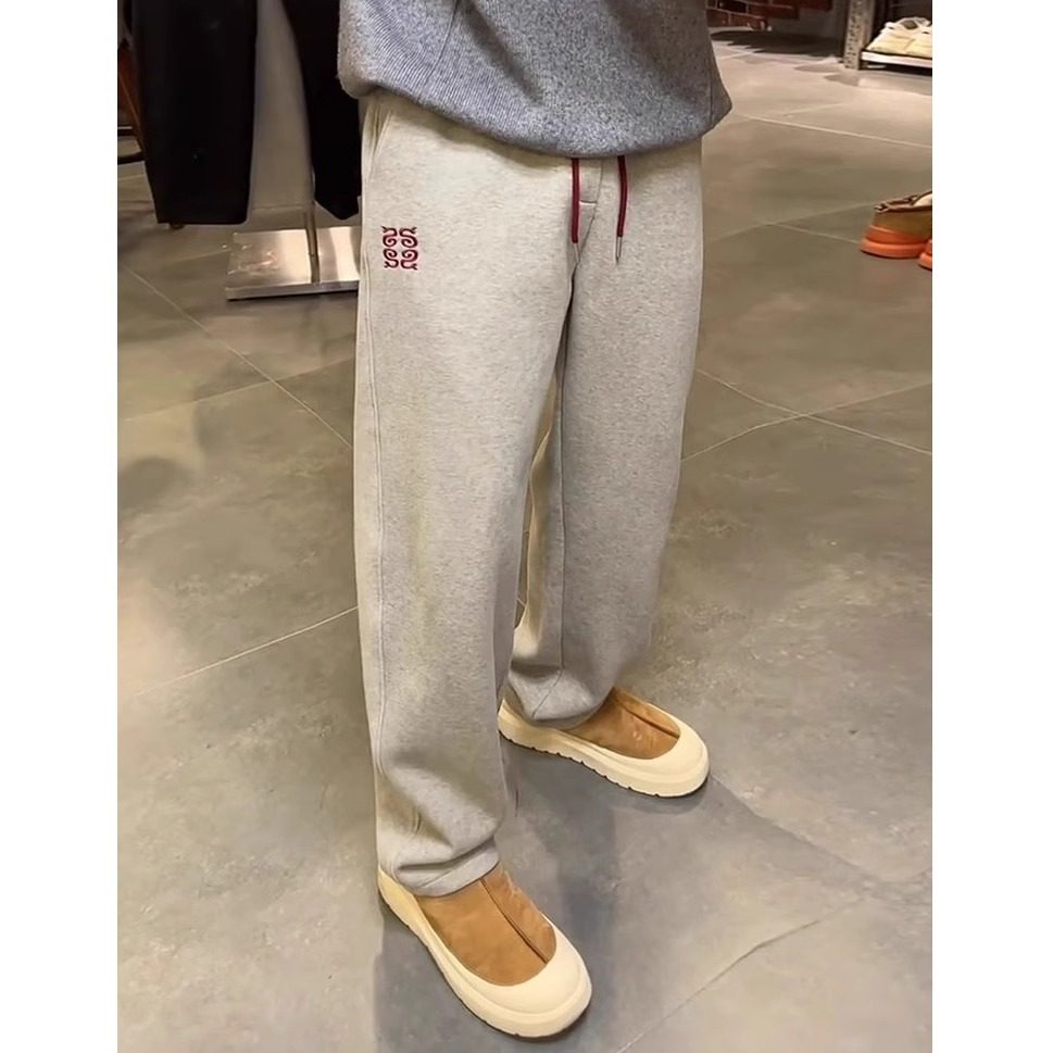 2025秋冬新品高端刺绣灰色阔腿直筒运动休闲裤男宽松轻奢长卫裤子,男装,休闲裤,淘宝优惠券,粉丝福利购,淘宝优惠卷