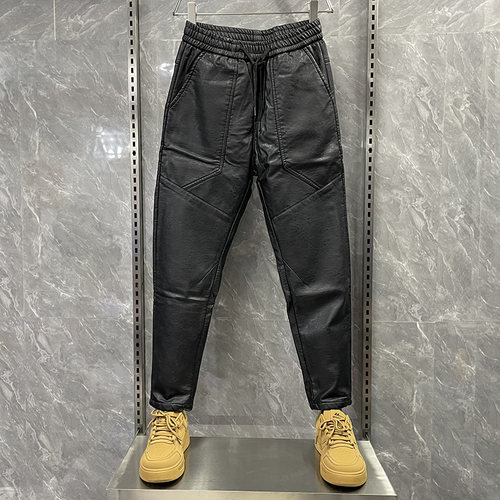 松紧腰加绒款直脚裤皮裤防风