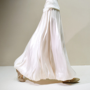 2505 气质褶皱半裙 花苞丝光感A字半身裙女2026春夏显瘦垂坠中长款