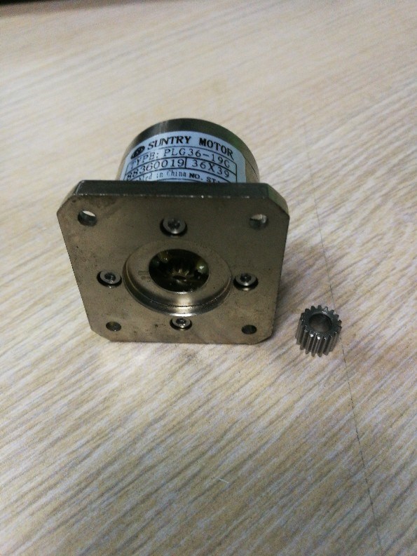 Planetary reducer 36mm diameter Square flange for the assemb