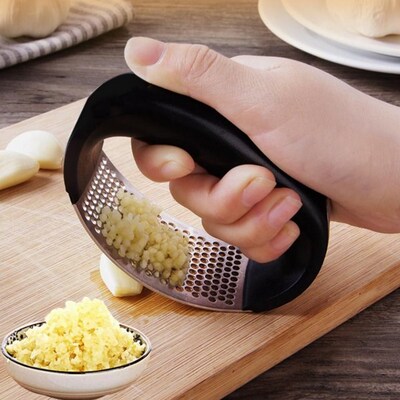 Multi-function Manual Garlic Presser Curved Garlic Grinding