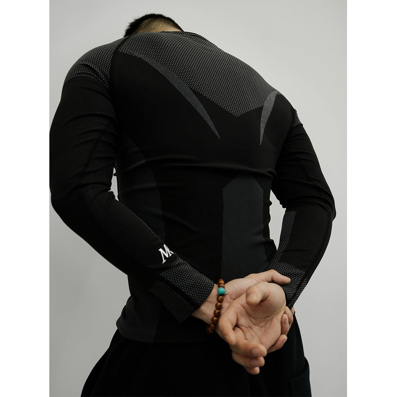 GTAL×MAX联名毒液2.0美式休闲长袖弹力修身运动健身纯色圆领上衣