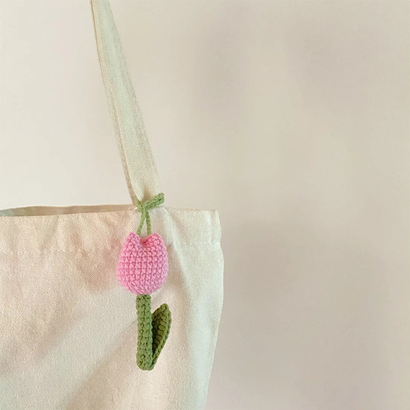 diy手工针织森系郁金香花钥匙扣挂件可爱少女毛线车挂材料包材料