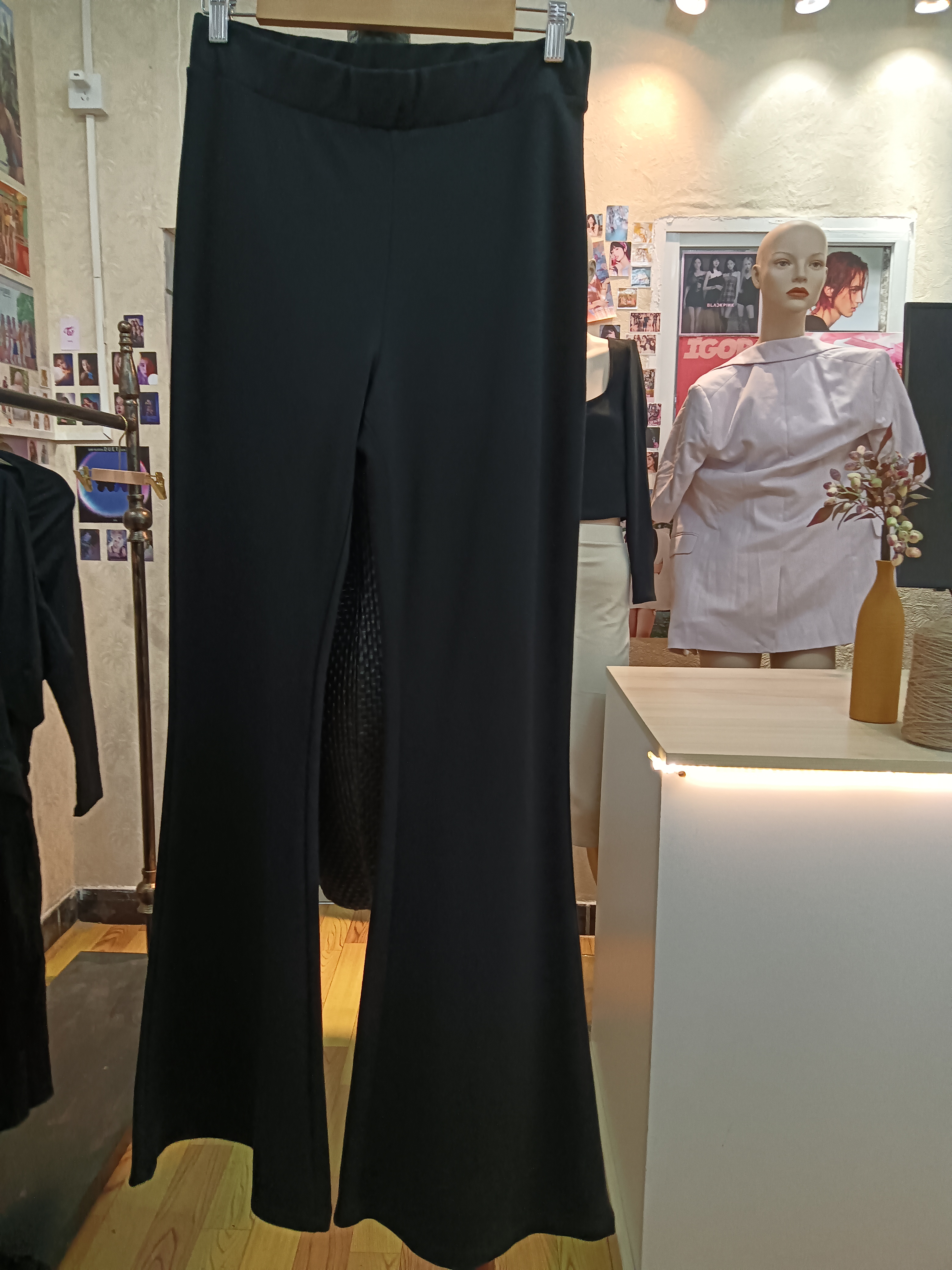 monki黑色喇叭松紧腰修身显示休闲长裤商场撤柜品牌