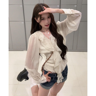 白色波点收腰衬衫女2026新款法式衬衣独特漂亮设计感小众长袖上衣