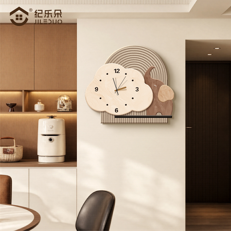 平安吉象静音钟表装饰画客厅电视机背景墙挂钟2025新款高级感挂画