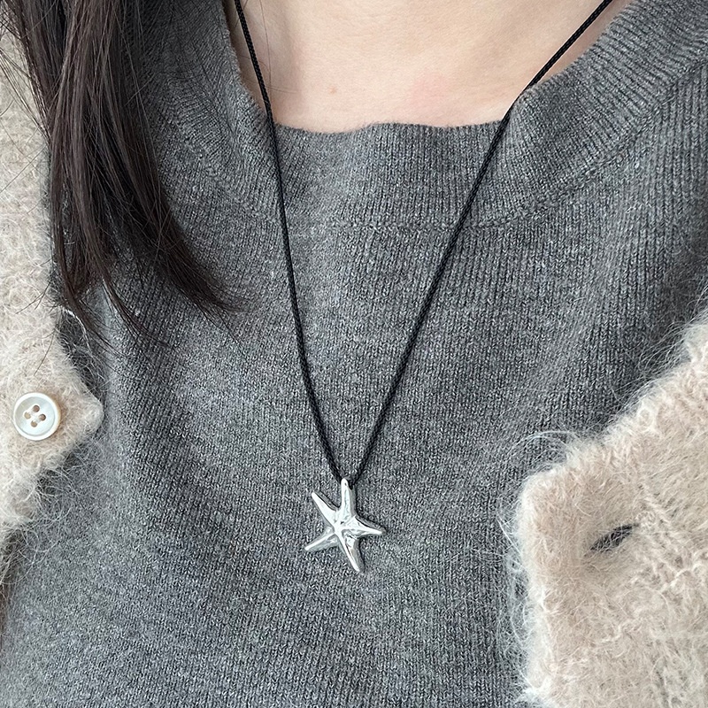 美汝仙 纯银海星黑绳项链女简约轻奢时髦个性长短自由调节毛衣链