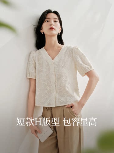 法式小香风绣花衬衣女2025年夏季新款V领纯棉短袖衬衫上衣