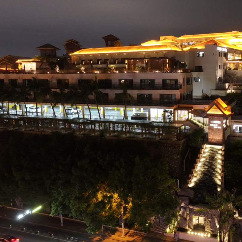 三亚东融嘉宾豪华山海房连住三晚+双人自助早餐+12月不加价