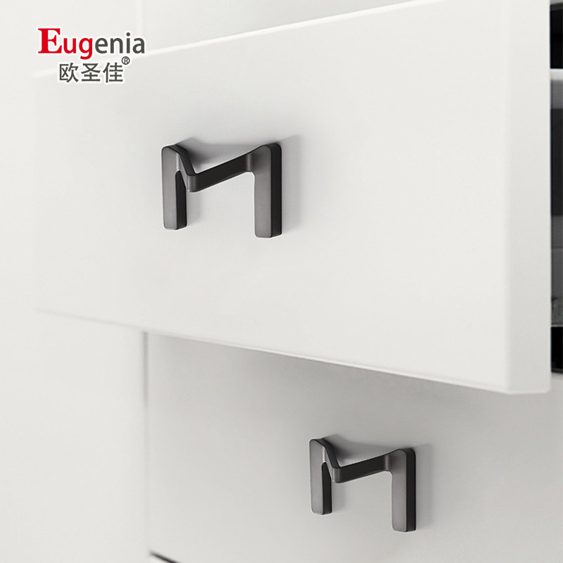 创意ML造型衣柜门拉手简约抽屉橱柜门金色黑色锌合金轻奢高档把手