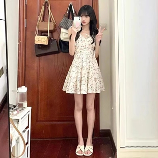 吊带碎花连衣裙子女2023夏季 小个子短裙仙女 新款 甜美辣妹茶歇法式