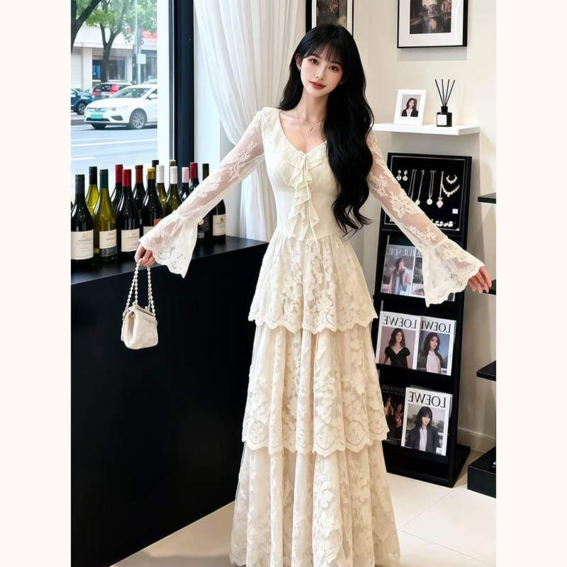 法式复古轻婚纱三层塔蕾丝连衣裙
