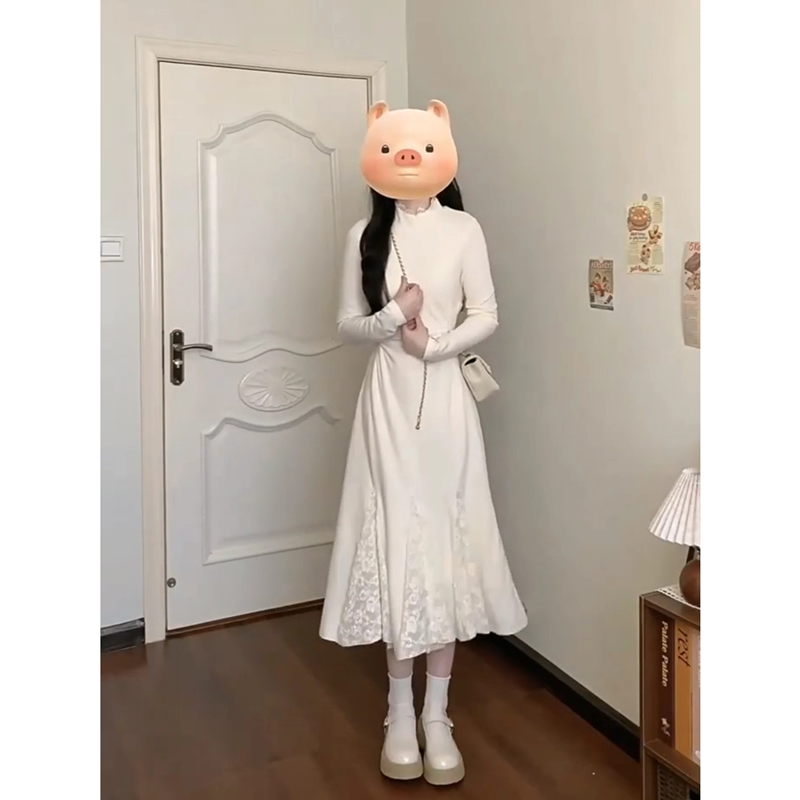 法式气质蕾丝拼接半高领连衣裙