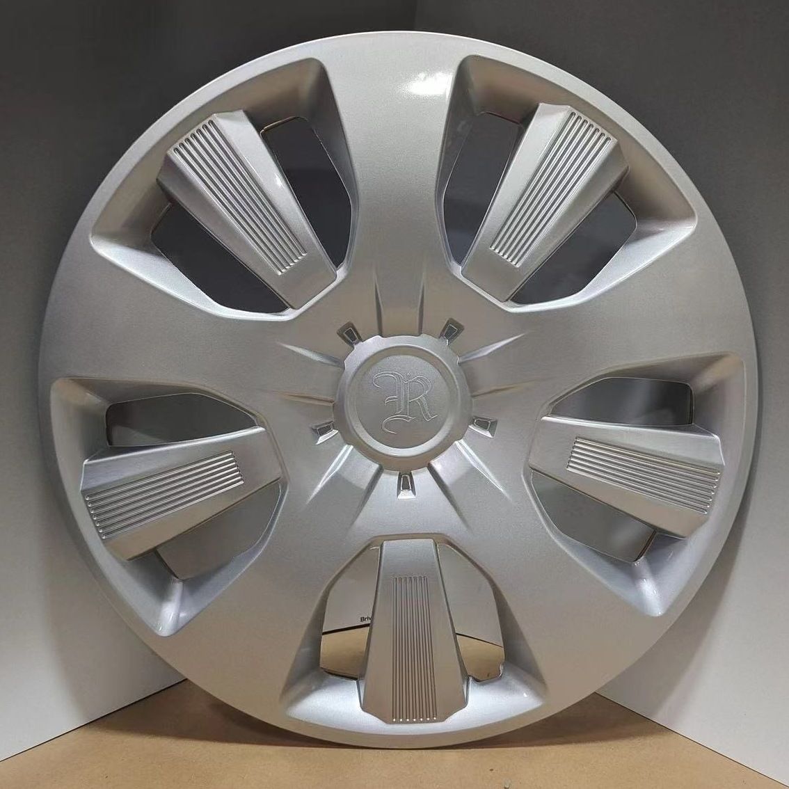 适用于荣威Ei5轮毂盖 荣威Ei5 轮毂盖 轮盖罩 Ei5轮罩 16寸轮毂盖