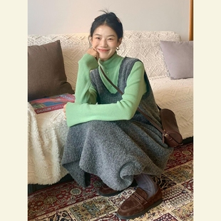 巨好看的冬装一整套高端精致时尚洋气灰色背心裙内搭打底衫套装女