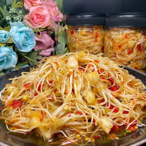 江西特产农家现腌大蒜须香辣开味下饭菜即食咸菜腌菜酸辣蒜须根