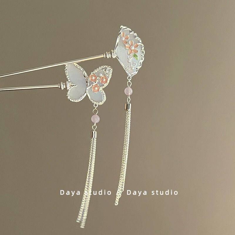 翩翩仲夏夜蝴蝶金属流苏搭配马面裙的头饰儿童高级气质新中式发饰