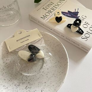 鱼嘴夹发夹黑白小香风组合小号抓夹碎发刘海夹子侧边夹百搭少发饰