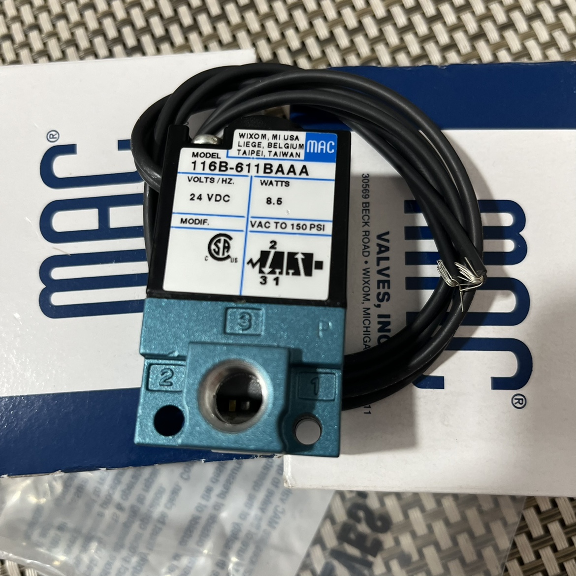 MAC电磁阀111B-116B-117B