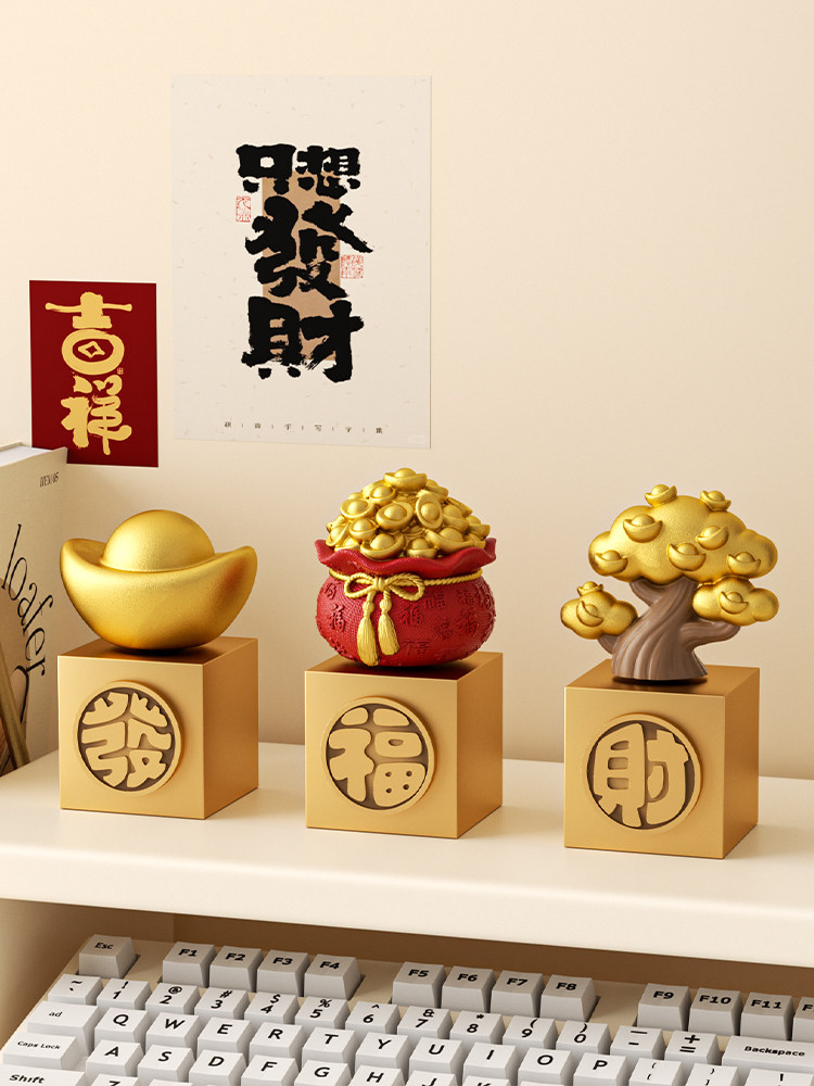 ต้นไม้เงินนำโชคประดับด้วยแท่งทองคำ เป็นของตกแต่งที่อบอุ่นหัวใจสำหรับสำนักงาน เหมาะอย่างยิ่งสำหรับการดึงดูดความมั่งคั่ง และมีผลดีต่ออารมณ์ของคุณ นอกจากนี้ยังสามารถมอบเป็นของขวัญวันเกิดได้อีกด้วย