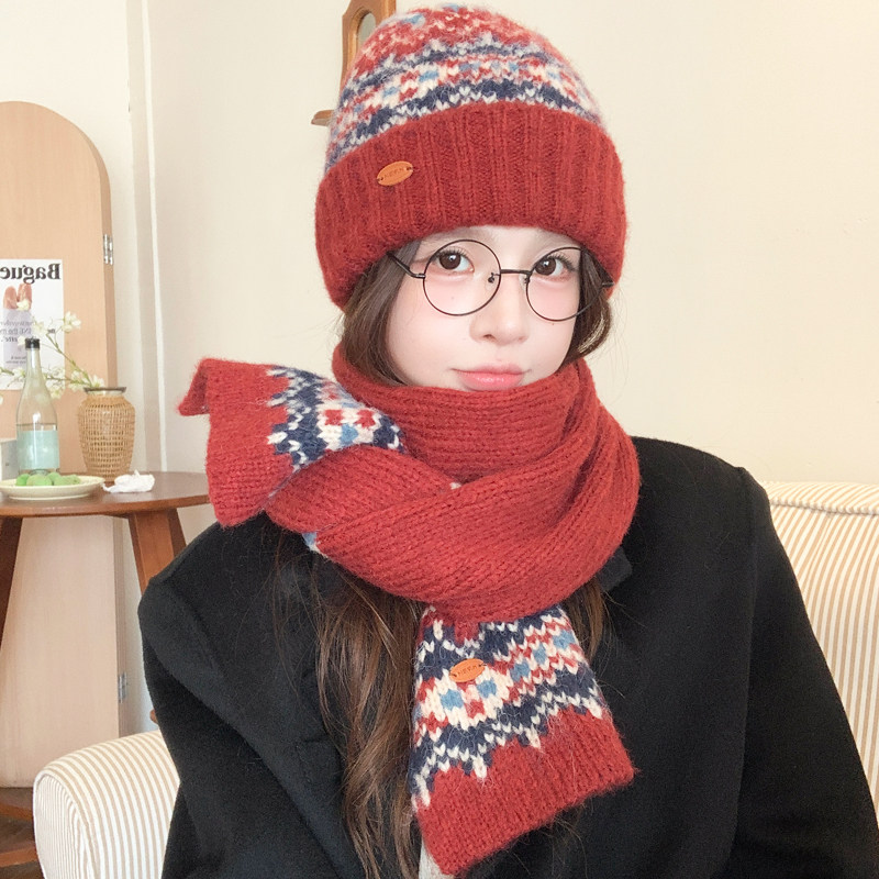 两件套帽子围巾费尔岛红色针织