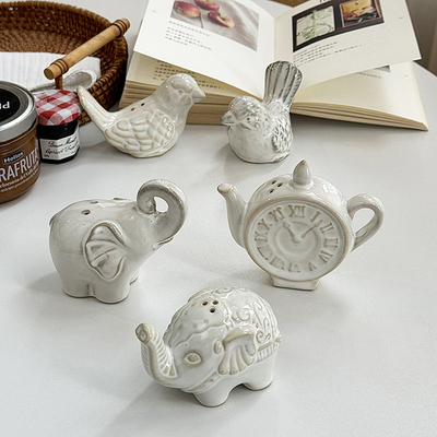 安木良品 外贸原单 田园复古可爱小动物造型陶瓷调味胡椒粉糖盐罐