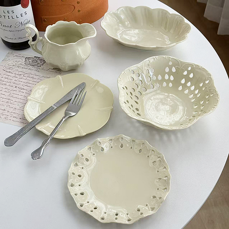 安木良品 外贸出口 法式ins中古浮雕陶土色釉下彩陶瓷餐具杯碟盘