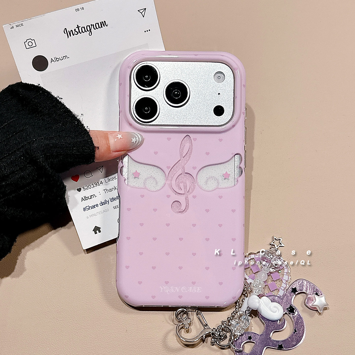 适用于iPhone简约小众ins手机壳图片