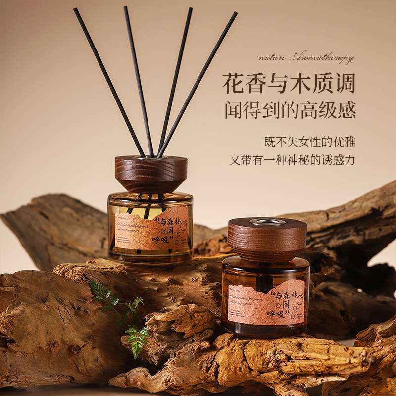 车载香薰乌木玫瑰檀香高级感香水香氛汽车内精油香薰摆件持久留香