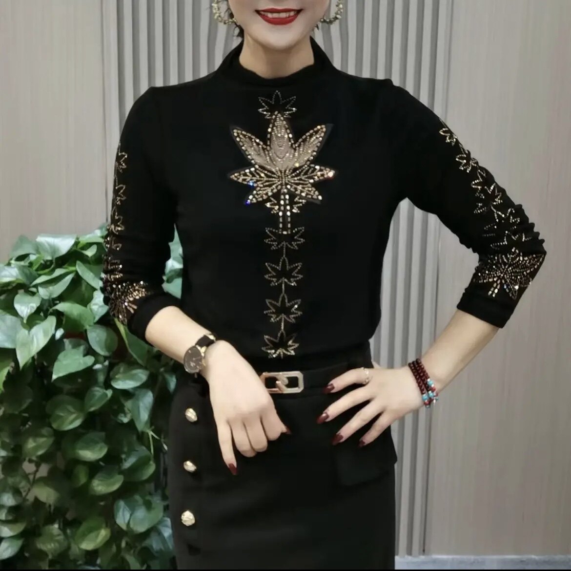 半高领打底衫女秋冬内搭欧货重工镶钻镂空上衣加绒加厚显瘦小衫