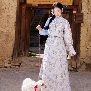 碧空云裳2025新款藏布拉服装女款藏袍藏式藏族服饰旅拍服装写真