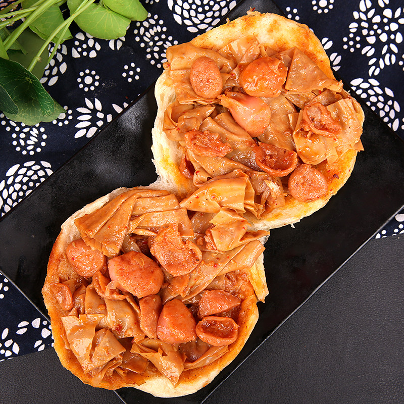 呼市麻辣焙子天天香热夹饼香辣豆皮香肠 特产糕点干货早点包邮