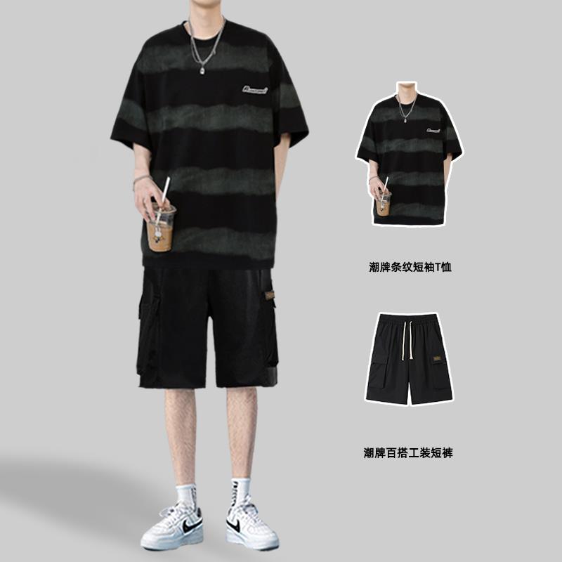 青少年条纹短袖t恤男夏季男装一套搭配帅气学生潮流酷帅穿搭套装