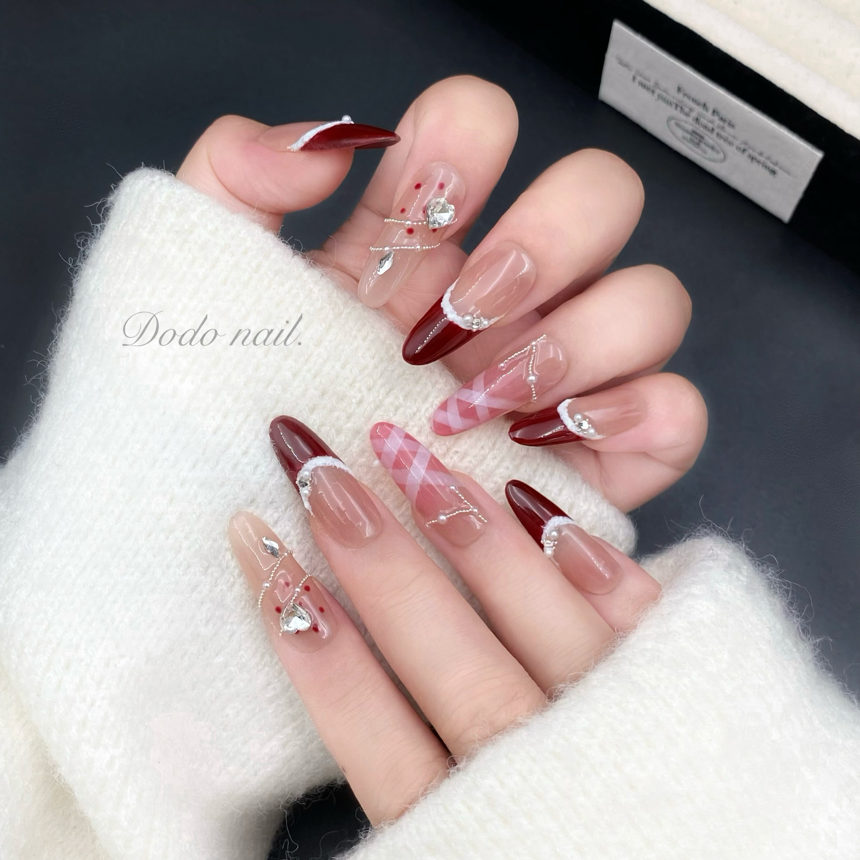 圣诞新年款美甲穿戴甲手绘