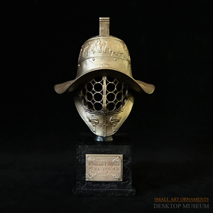 龙飞兔舞 170MM桌面装饰品树脂摆件 古罗马角斗士头盔LTCP-350