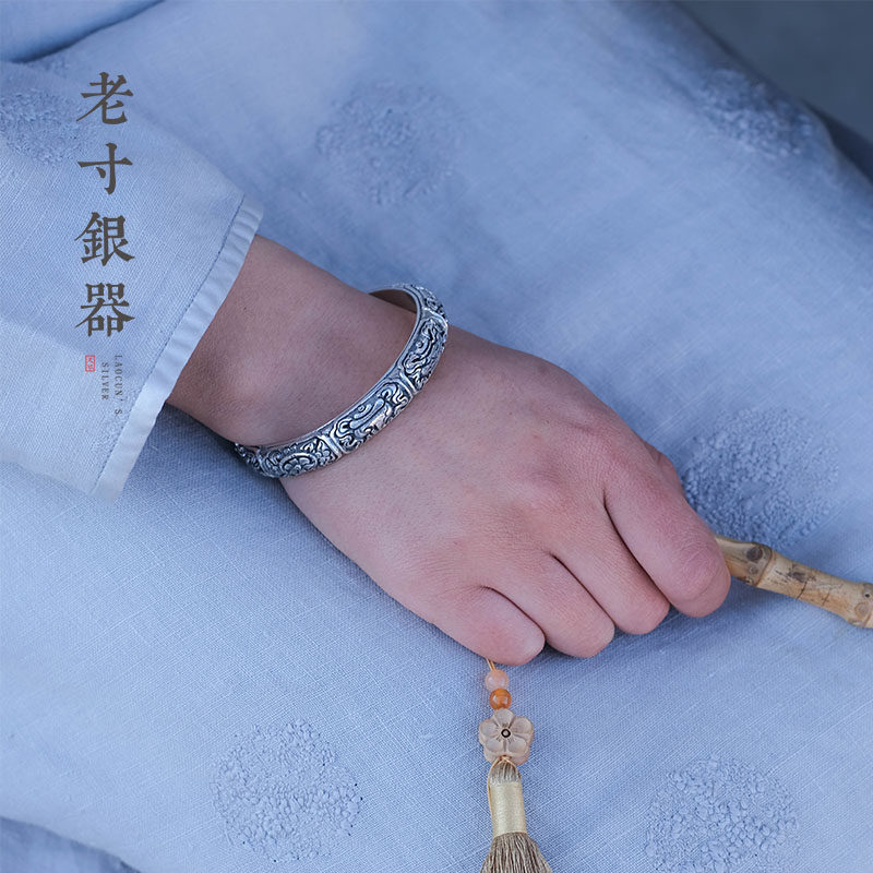 八宝银手镯纯银999手工定制浮雕银镯子云南雪花银民族风八仙银镯