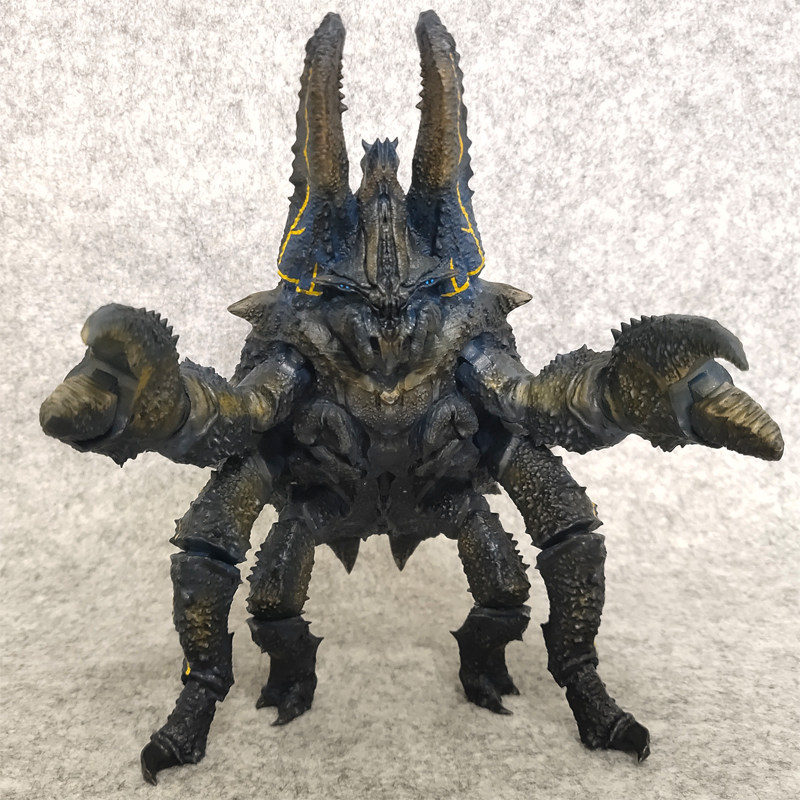 可动怪兽手办 恶魔女巫 环太平洋 鬼婆 搭配neca灵机魂机甲玩具