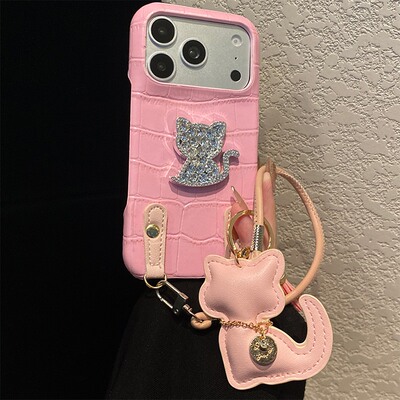 钻石猫咪挂件适用谷歌pixel10a手机壳pixe9proxl粉色pixel8por格子9a鳄鱼纹带7挂绳10por卡通Google立体小猫p