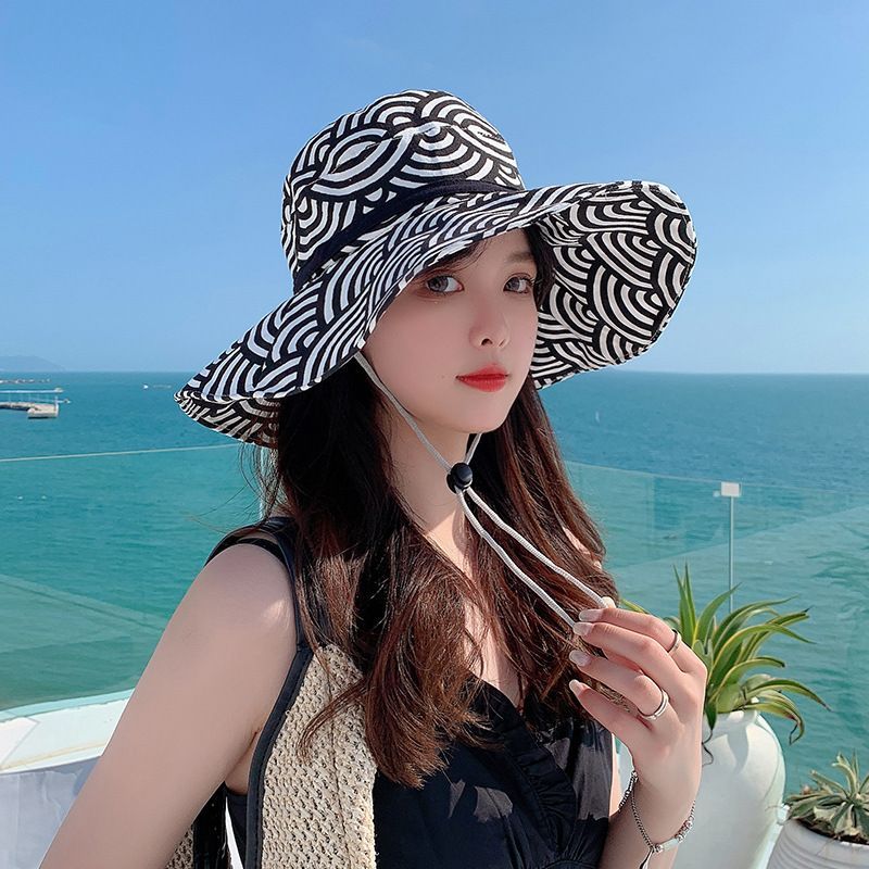 骑电车吹不翻防晒帽春秋新款帽子女云朵竖条纹遮阳帽洋气百搭海边