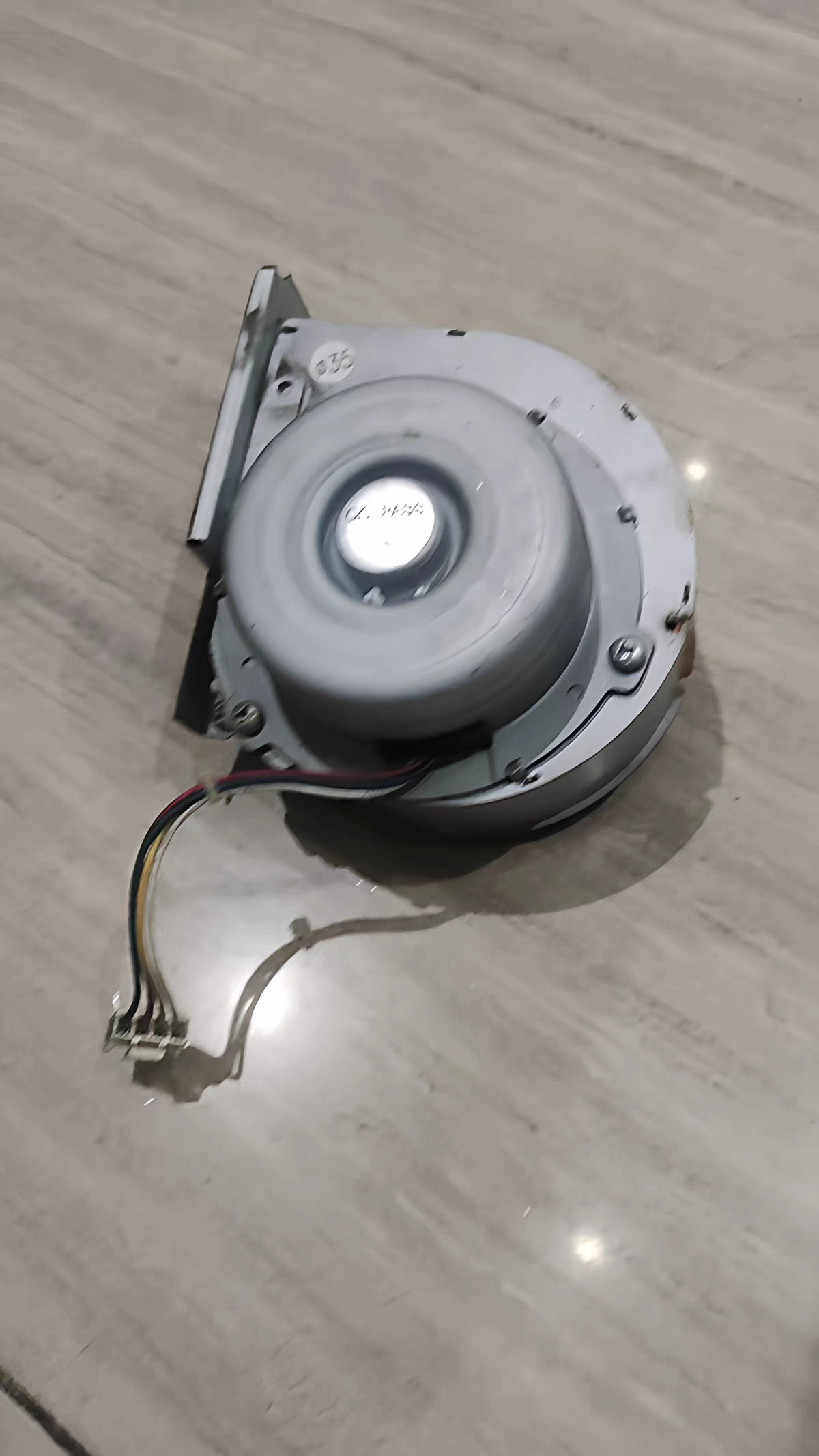 阿里斯顿热水器风机FLW77-45MD4 36VDC电机马达Ei8 Ei9 Si7 Wi9