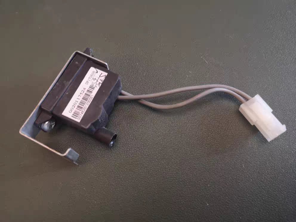 威能燃气热水器点火器打火器高压包点火针感应针配件