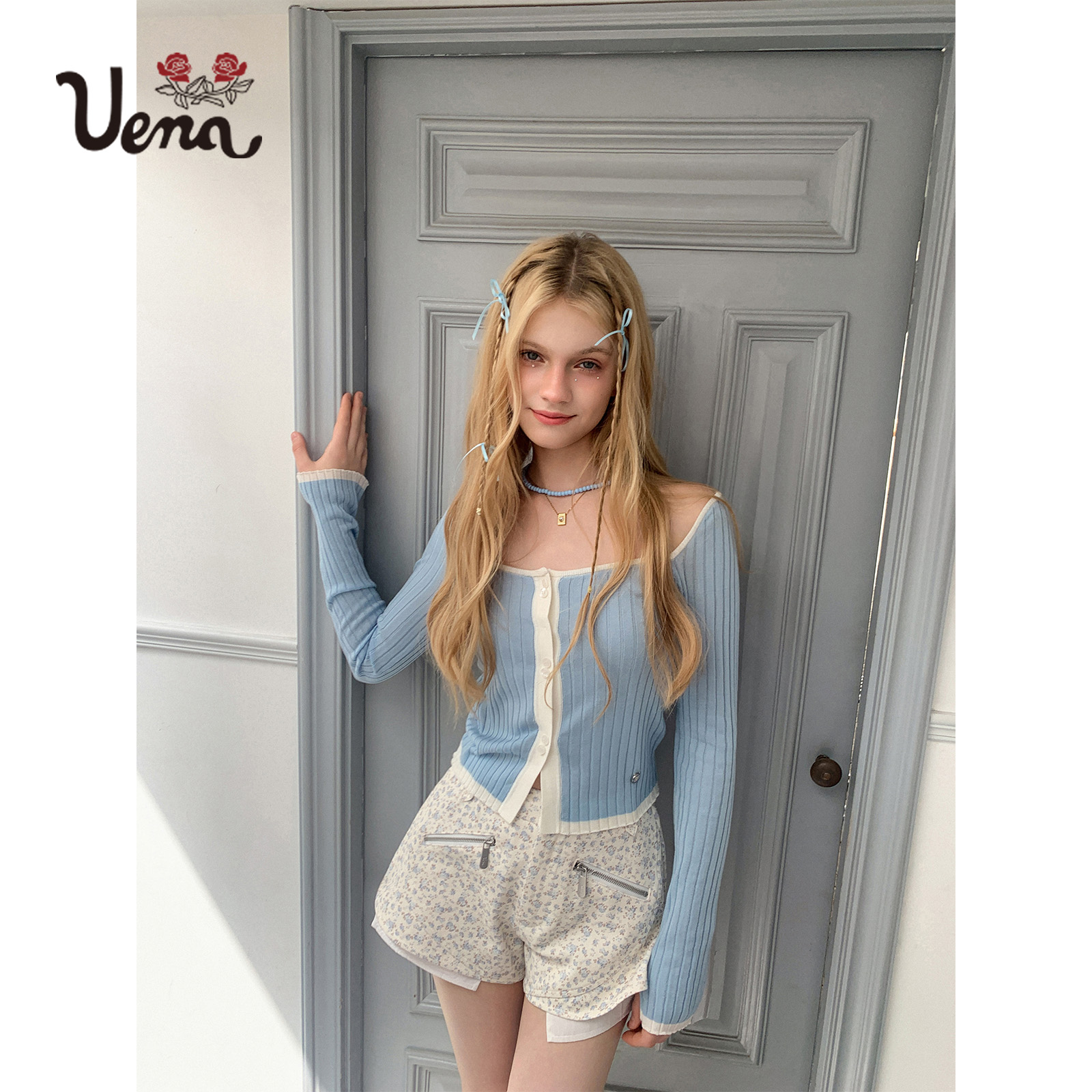 Uena天丝莱赛尔大方领薄款针织衫