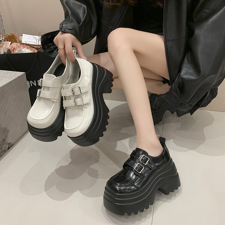 2025秋季新款深口单鞋圆头一脚蹬松糕底橡胶