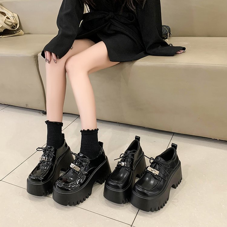 2025秋季新款深口单鞋高跟黑色亮光黑色哑光