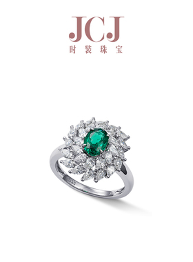 绿色宝石装点的花边设计