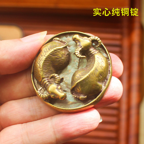 纯铜摆件铜牛太极运转乾坤复古把玩件收藏桌面镇纸茶宠工艺礼品摆