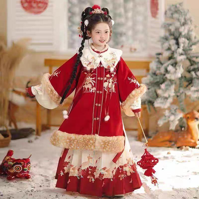 女童拜年服儿童汉服秋冬2026新款明制古装加绒加厚中国风超仙套装