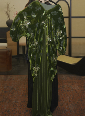 三吉黑花【锦上花】新中式国风丝绒烂花连衣裙子秋季巨好看的长裙