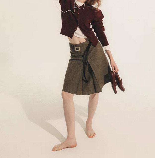 ROOMA  经典复古羊腿袖毛衣开衫 安可拉红/黑色